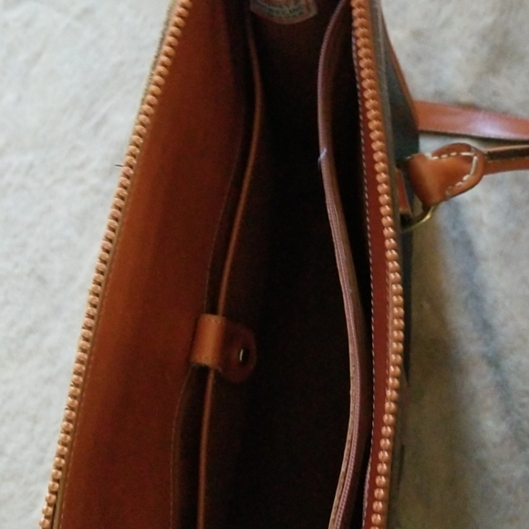 Dooney and Bourke vintage tan and black leather - Picture 3 of 8